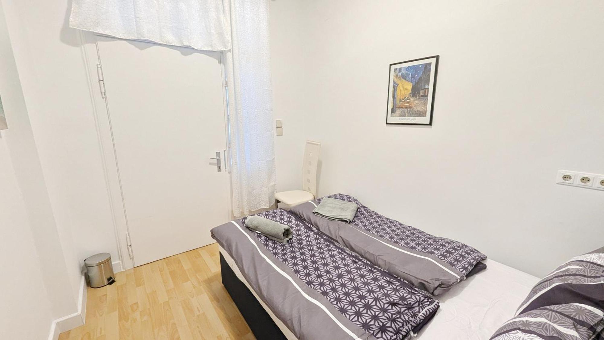 Cozy Rooms In Lugner City Area Відень Екстер'єр фото